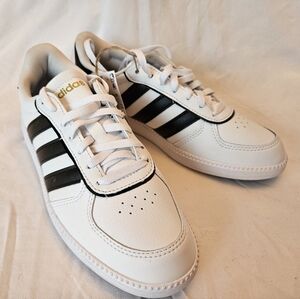 Adidas Women's Breaknet Sleek White, Black and Gold Sneakers, NWT, Size 6